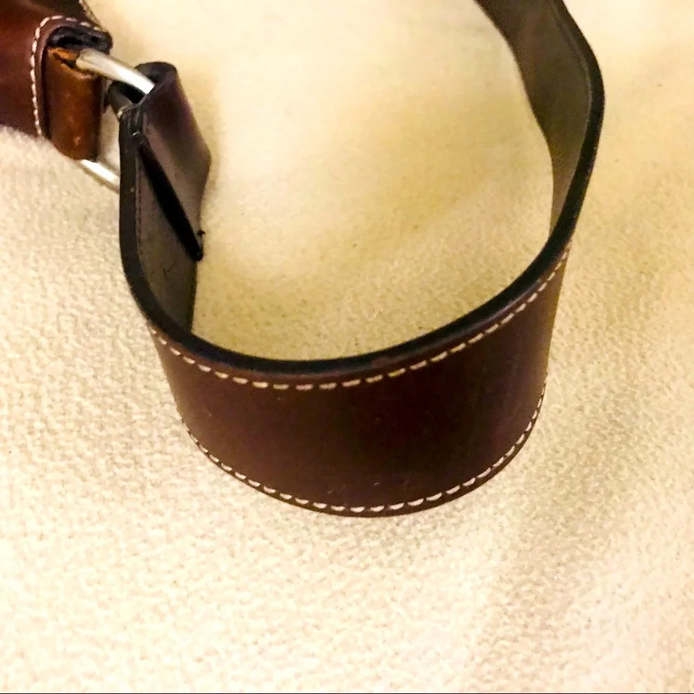 Dooney & Bourke classic dooney